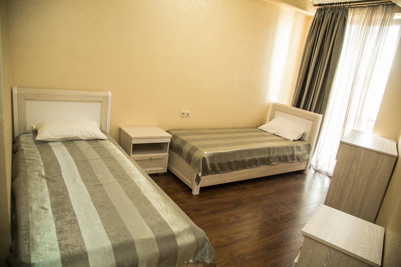 Gega Hotel กากรา ภายนอก รูปภาพ