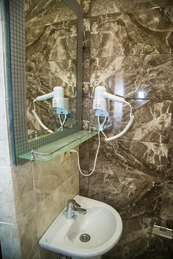 Gega Hotel กากรา ภายนอก รูปภาพ